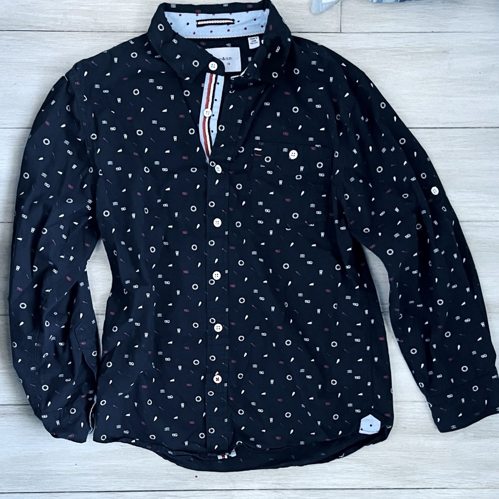 EUC Boys button down l/s shirt size 10/12